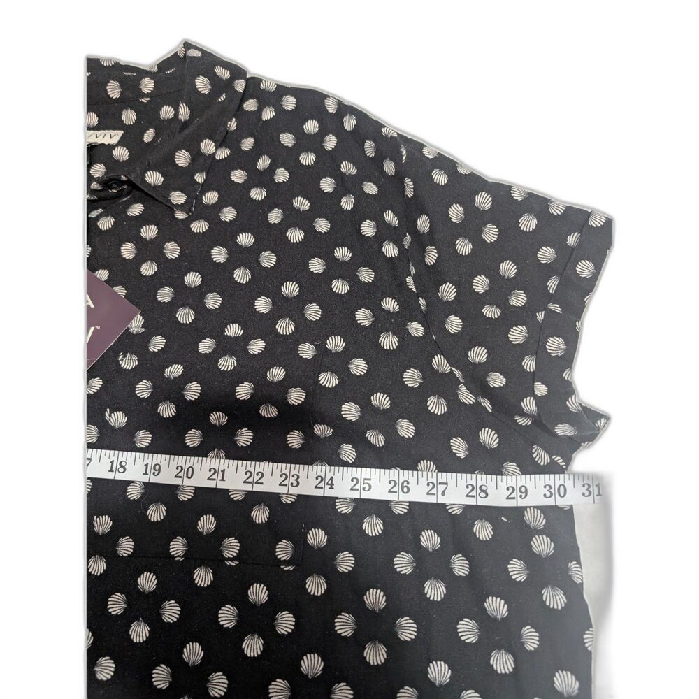 Woman’s Black and White Shirt -Ava & Viv- Size Various - Picture 4 of 8